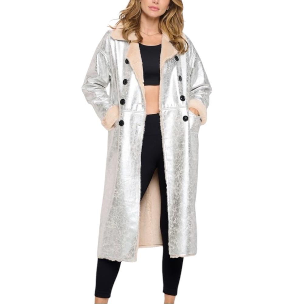 Silver Metallic Faux Fur Plush Lined Trench Coat NWT. Sz Small